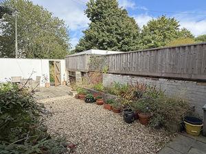 Photo 19- click for photo gallery